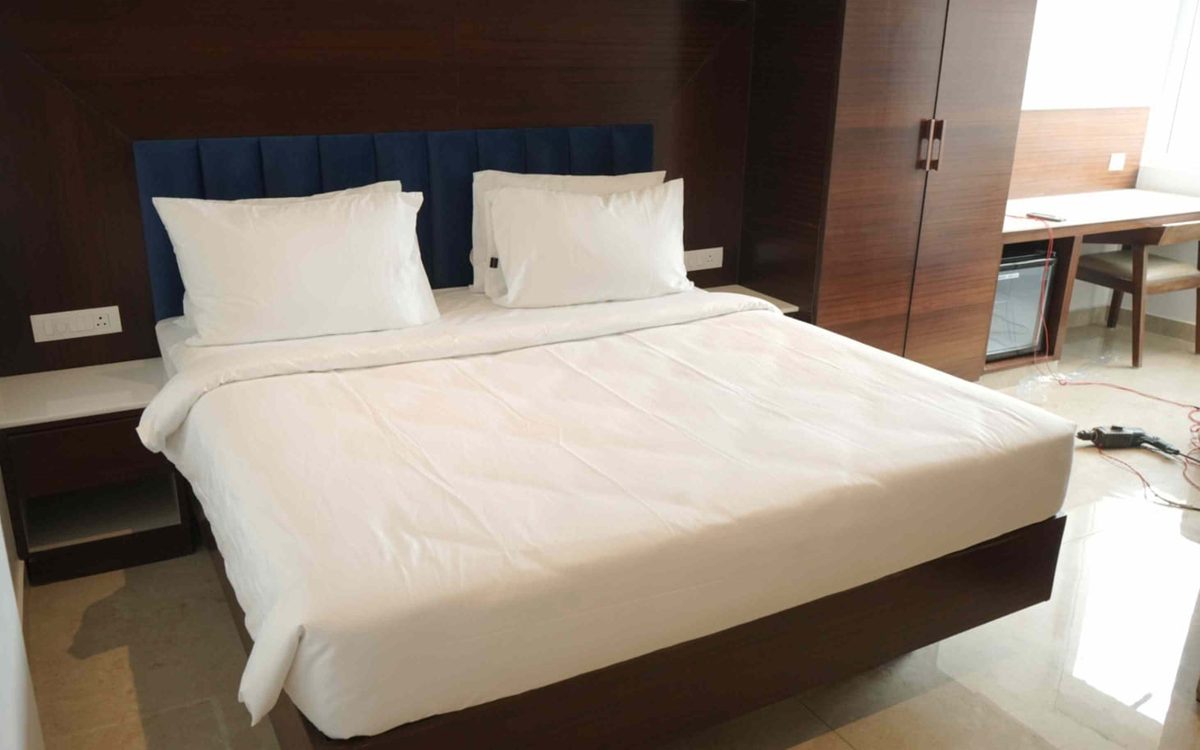 Deluxe Double room interior at The Hilt Suite